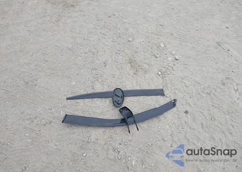 2015 Infiniti Q50 z USA, uszkodzony, nr VIN JN1BV7ARXFM395146